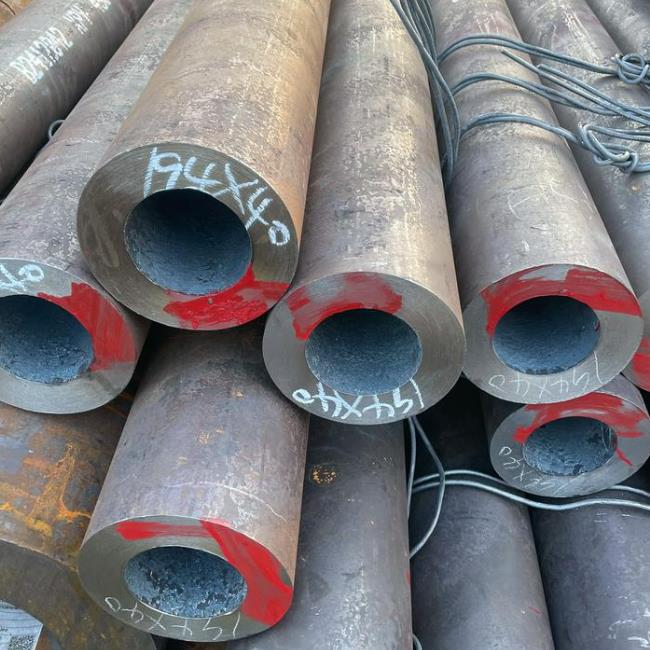 山東厚壁無(wú)縫鋼管可定制